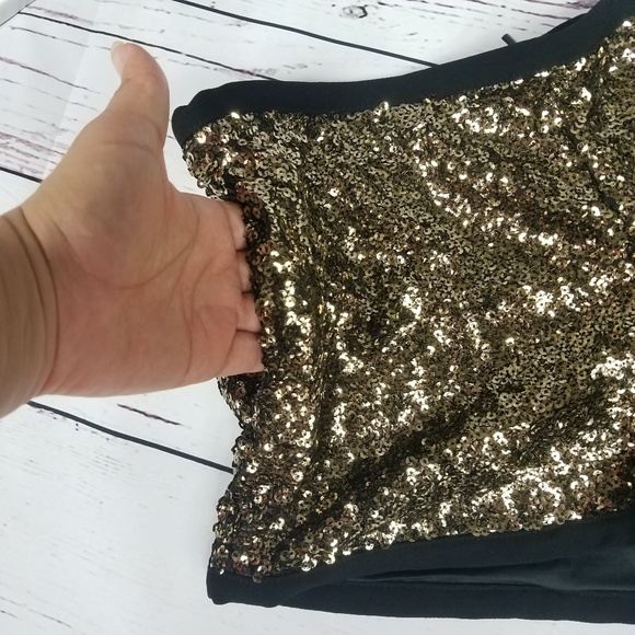 MANGO SEQUINS SHORTS  GOLD SIZE 6 NEW NWT - Picture 5 of 8